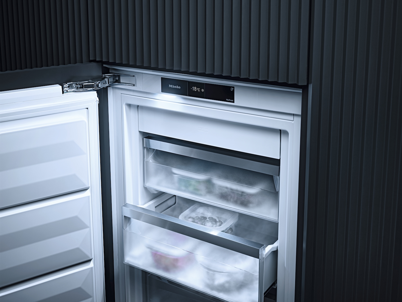 FNS 7470 DEinbau-Gefrierschrank 140cm Nischenhöhe – Bild 3