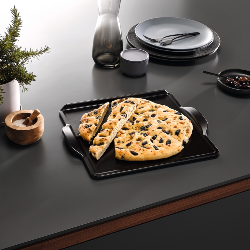 Alternative view of HBS 70Miele Gourmet Back- und Pizzastein