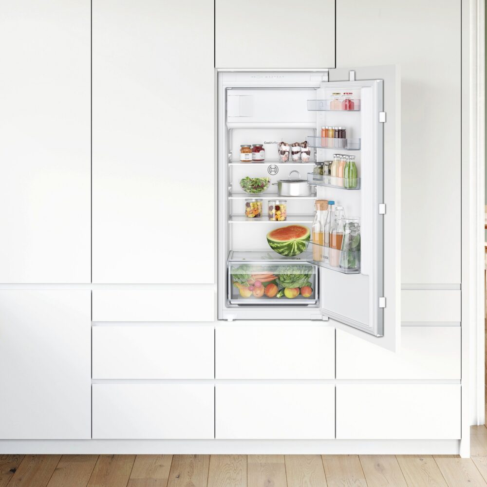 Alternative view of Serie 2, Einbau-Kühlschrank mit Gefrierfach, 122.1 x 54.1 cm, Schleppscharnier, KIL42NSE0