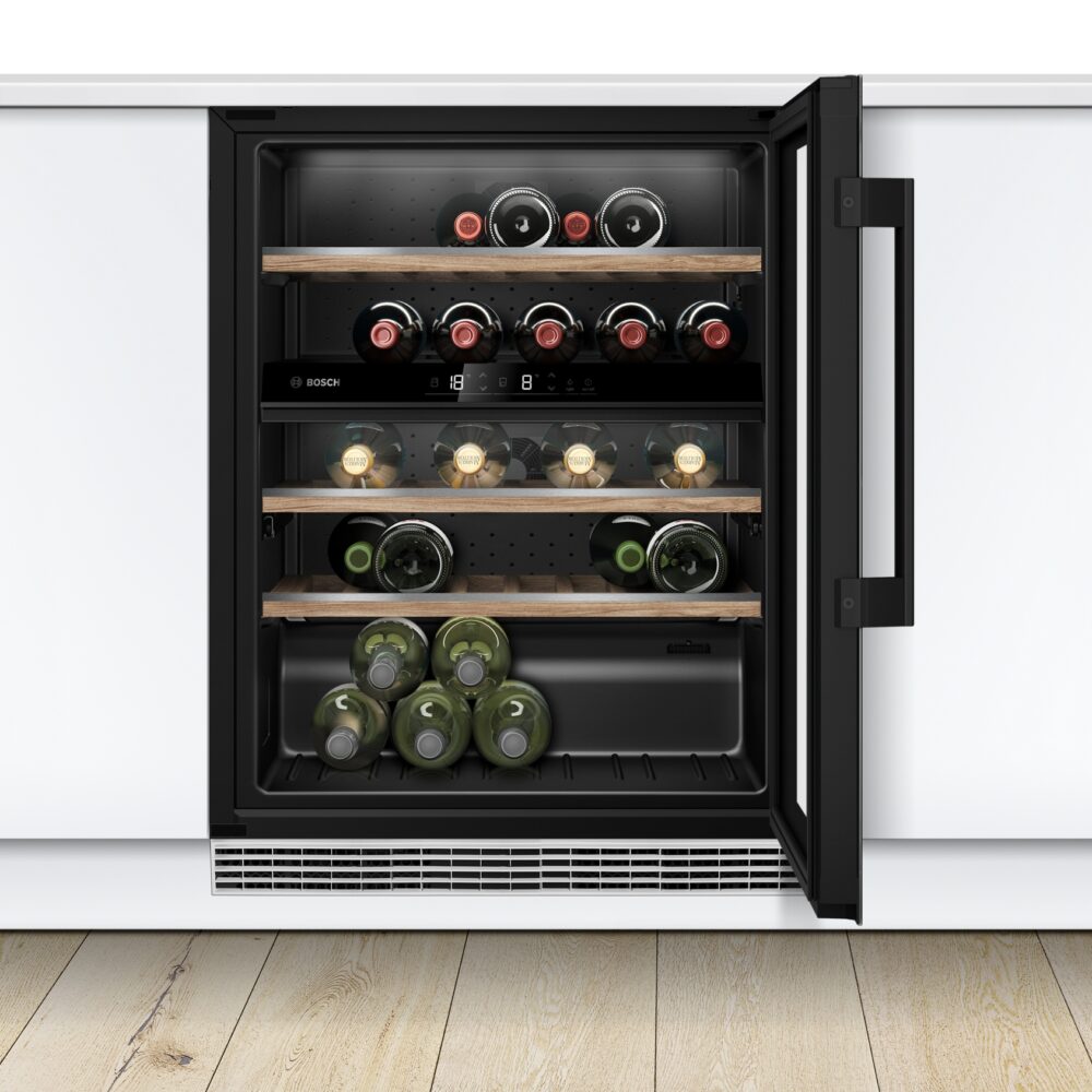 Alternative view of Serie 6, Einbau-Weinkühlschrank, 81.8 x 59.8 cm, KUW21AHG0